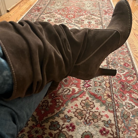 Coach brown Suede and leather 3 inch heel boots size 8.5 - Picture 14 of 14